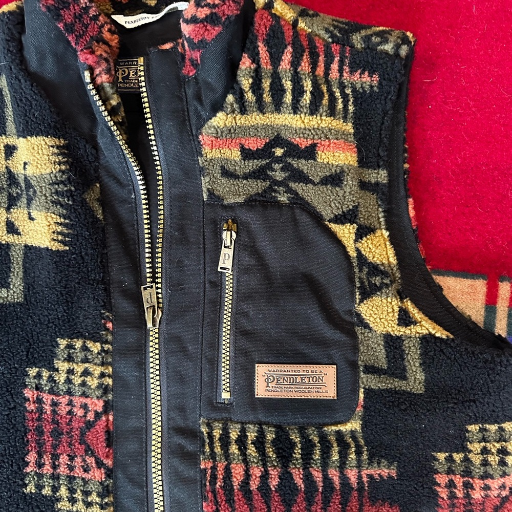 Pendleton Multicolor Patterned Vest - Picture 2 of 4